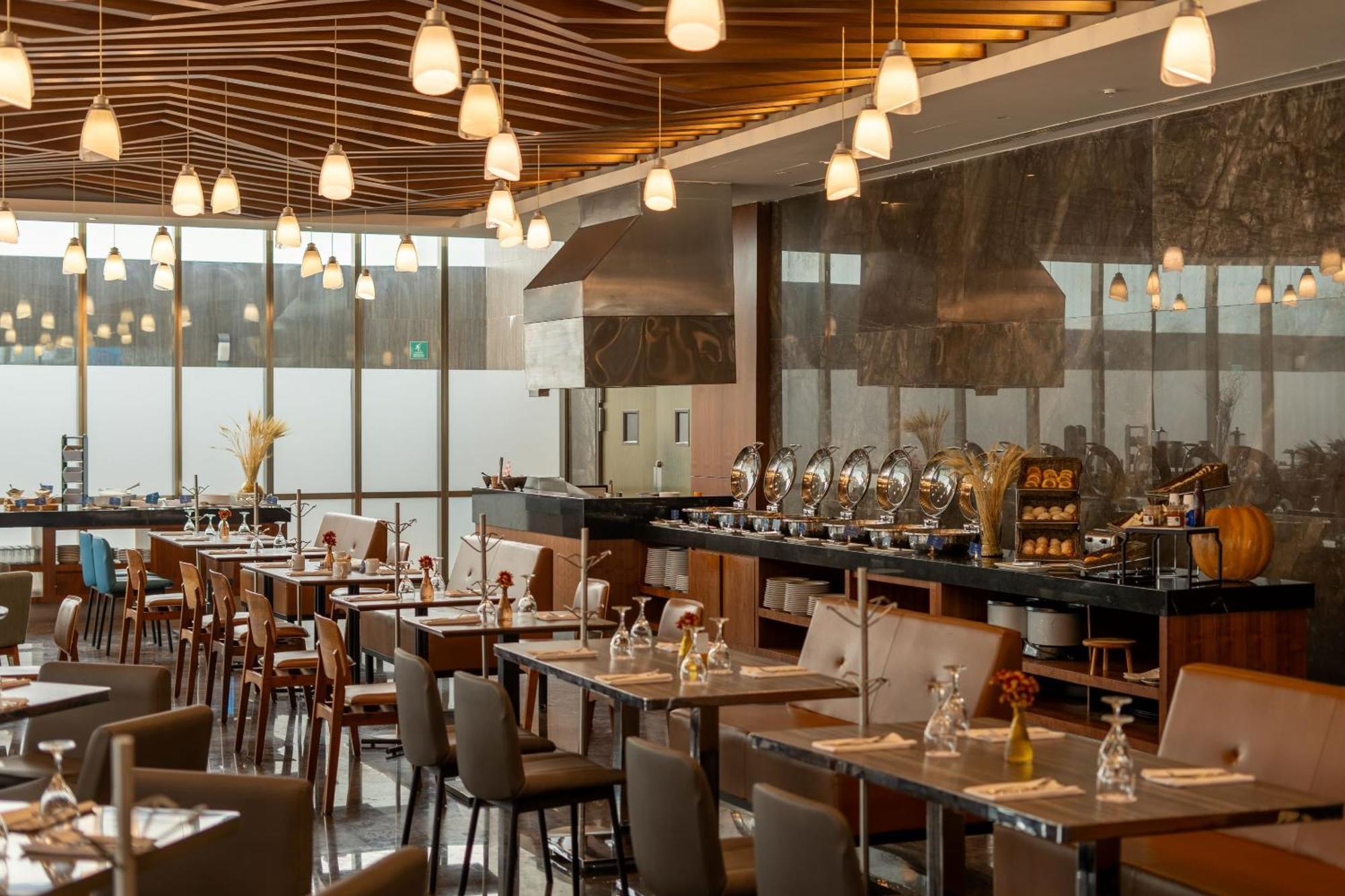 Camino Real Fashion Drive Monterrey San Pedro Garza Garcia Exterior foto The restaurant
